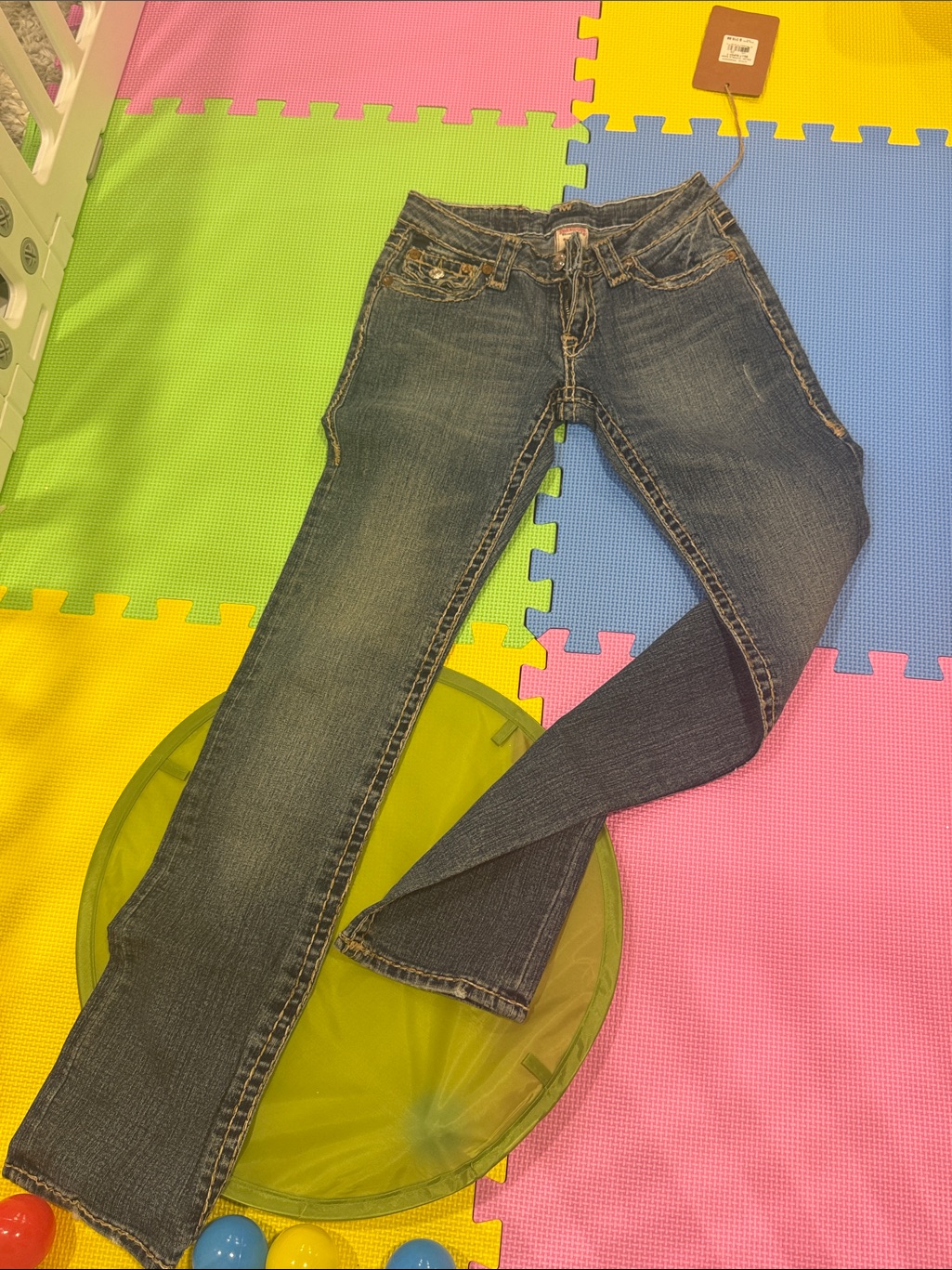 True Religion Billy Super T Straight Leg Jeans In Chalk Wash